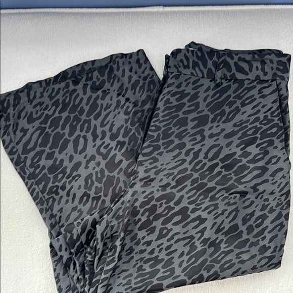 Equipment- Animal Print Flare Pants- sz. 4 - Picture 4 of 16